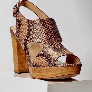 Lauren Ralph Lauren Brown Snake Print Wedges 7.5 heels like new
